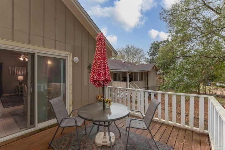 Property Photo:  7706 Deborah Dr  FL 32514 