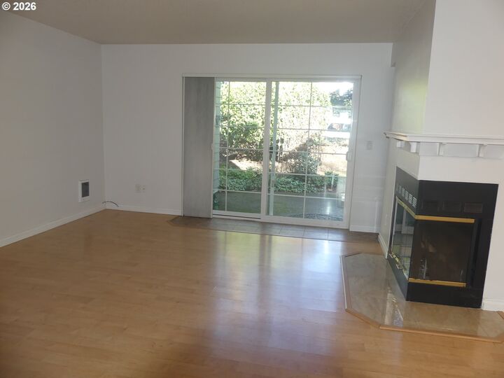 Property Photo: 8405 SW Curry Dr D OR 97070