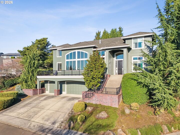 Property Photo:  1506 NW Gregory Dr  WA 98665 