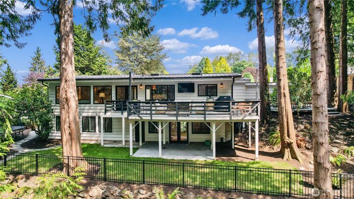 Property Photo:  3227  103rd Place NE  WA 98004 