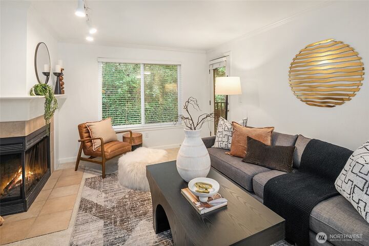 Property Photo:  11114 NE 125th Lane G227  WA 98034 