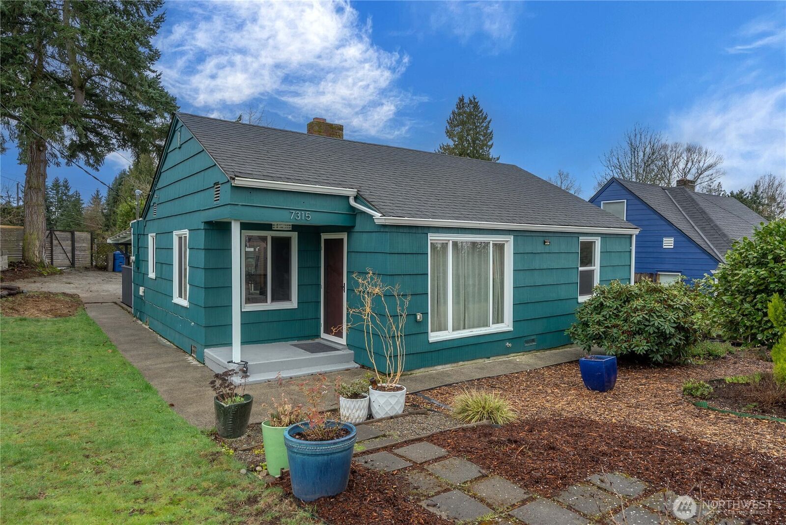 Property Photo: 7315 S 115th Street WA 98178