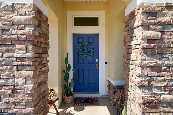 Property Photo:  110 Ceja Way  FL 32095 