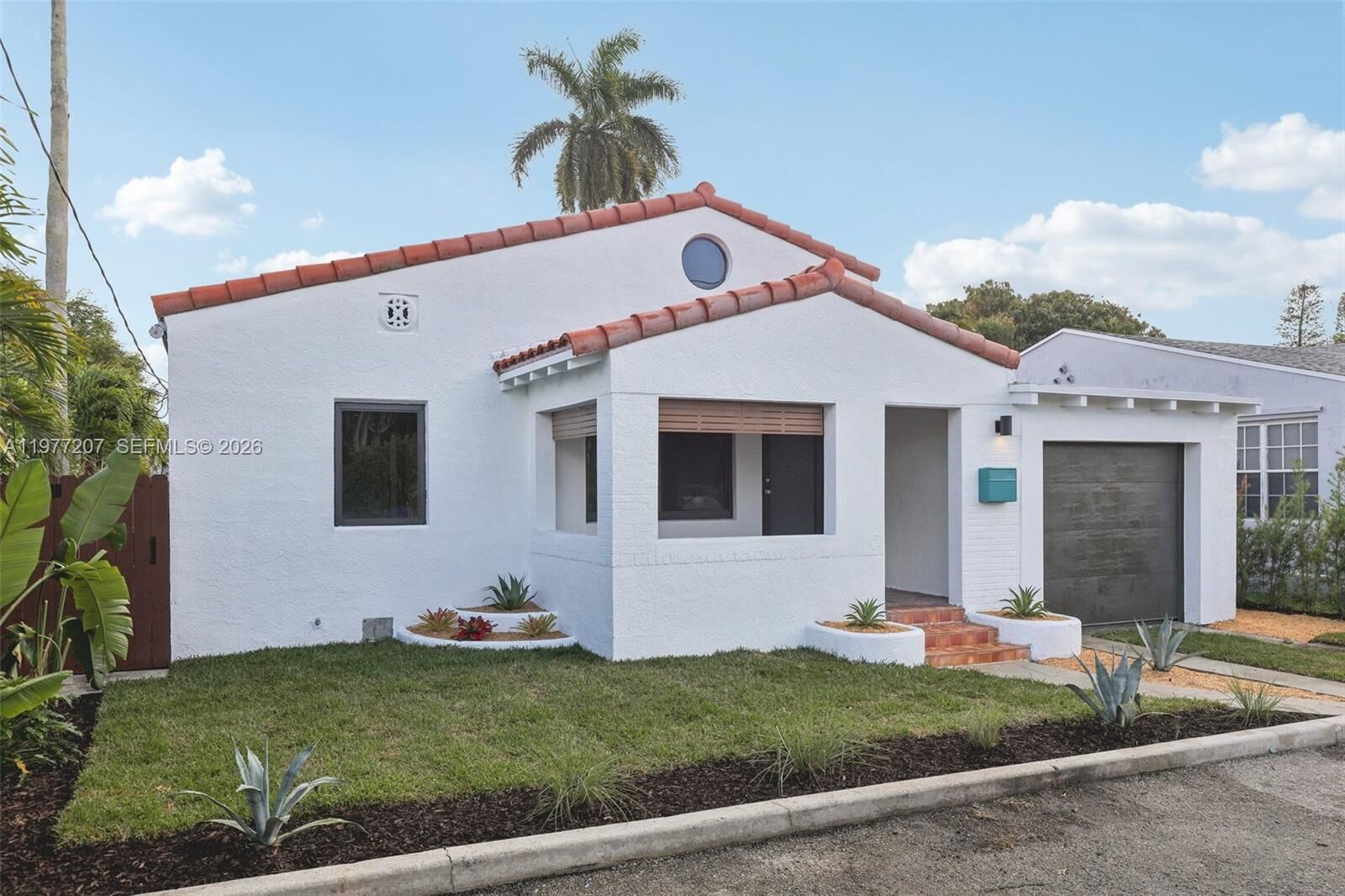 Property Photo: 700 NE 87th St FL 33138