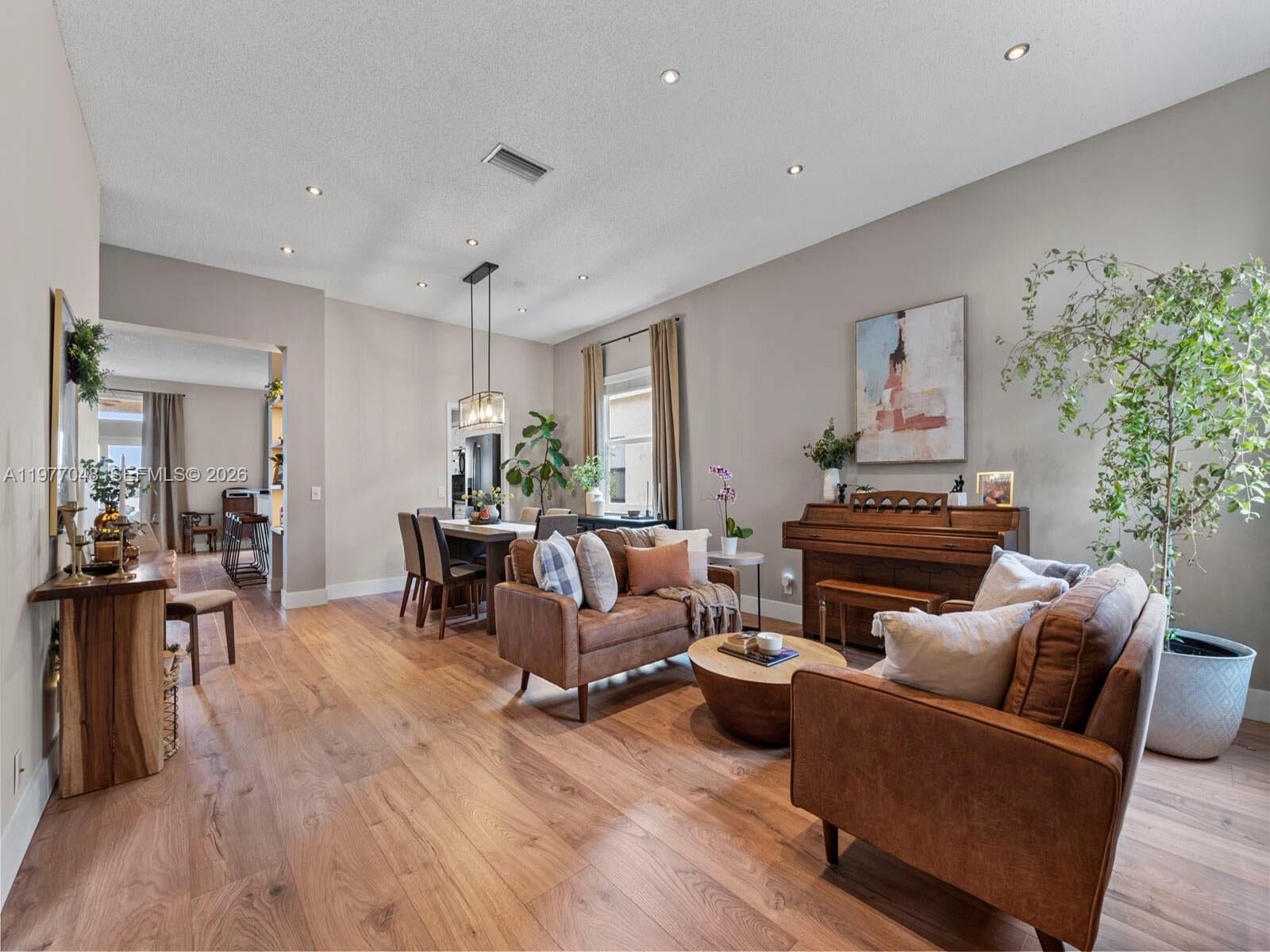 Property Photo:  1150 Fairfield Meadows Dr  FL 33327 