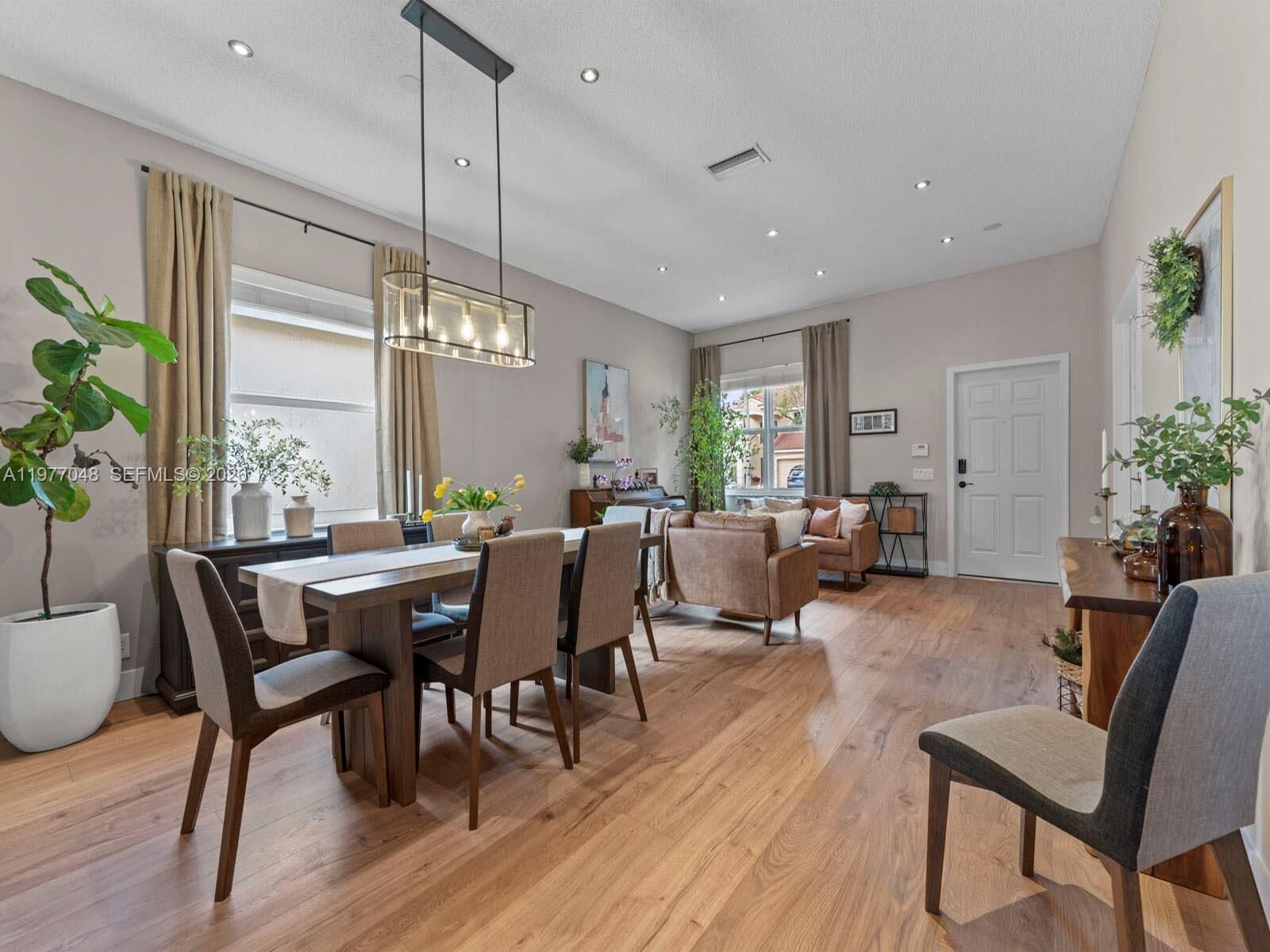 Property Photo:  1150 Fairfield Meadows Dr  FL 33327 