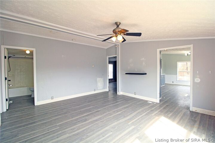 Property Photo:  2300 Spicewood Drive  IN 47138 