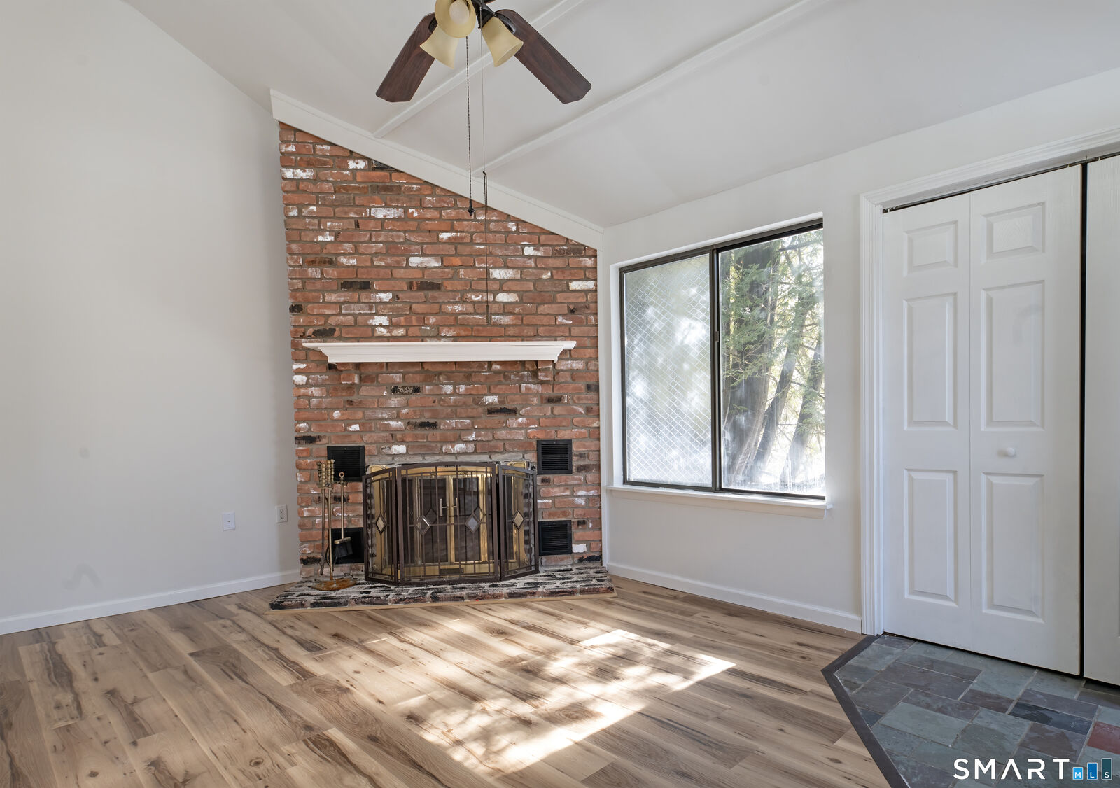 Property Photo:  19 Polpis Lane 19  CT 06437 