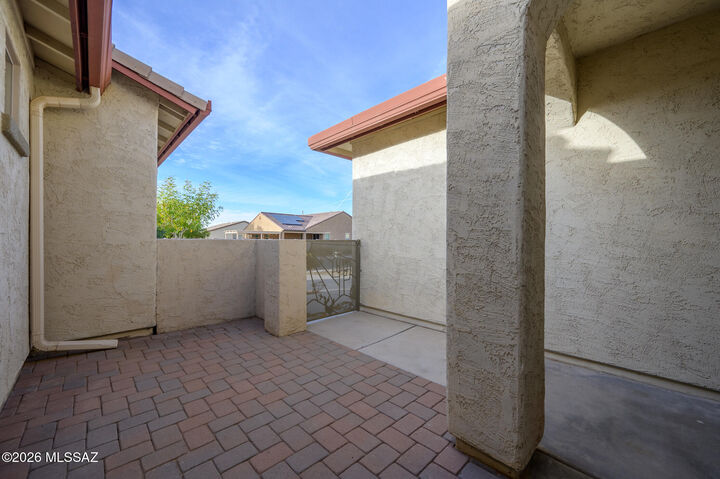 Property Photo:  12402 N Bufflehead Drive  AZ 85653 