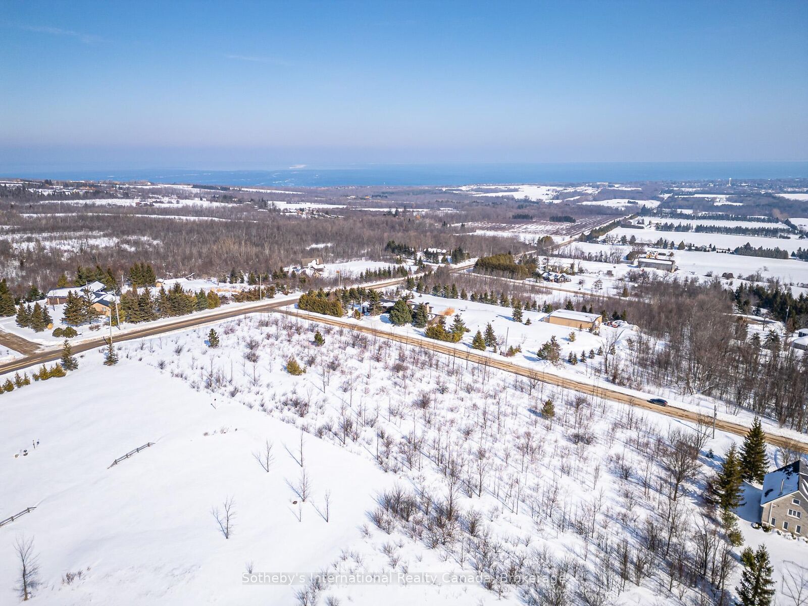 Property Photo:  110 Dinsmore Street  ON N0H 2P0 