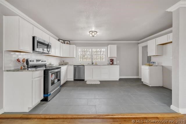 Property Photo:  19271 S 4079 Road  OK 74019 