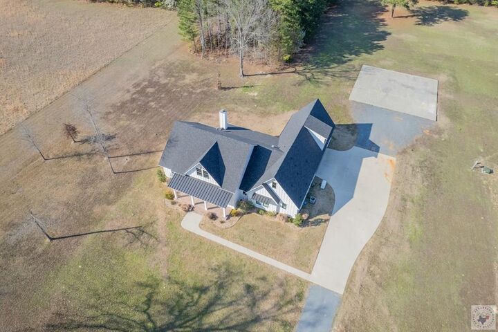 Property Photo:  208 Spencer  TX 75567 