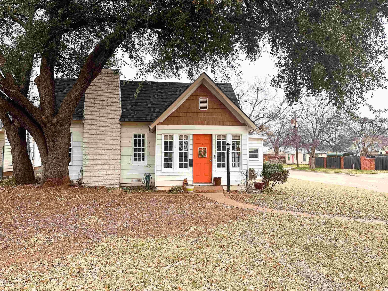 Property Photo:  1652 Ardath Avenue  TX 76301 