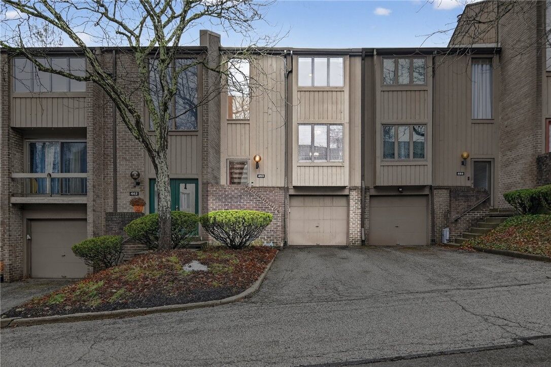 Property Photo: 463 Cherry Court PA 15237