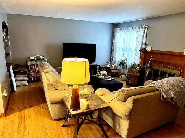 Property Photo:  948 Pryde Avenue  PA 16150 