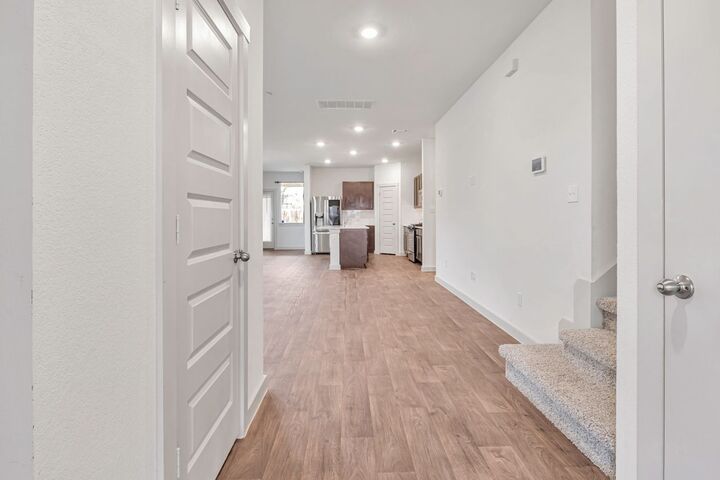 Property Photo:  204 Big Sandy Creek Drive  TX 78634 