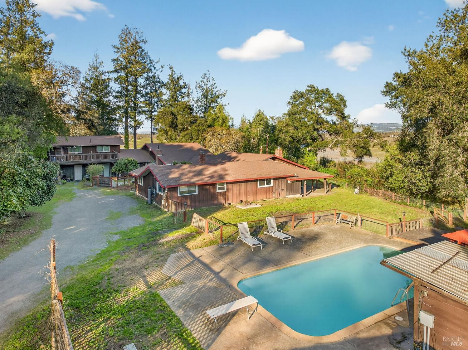 Property Photo:  1450 Timberhill Road  CA 95401 