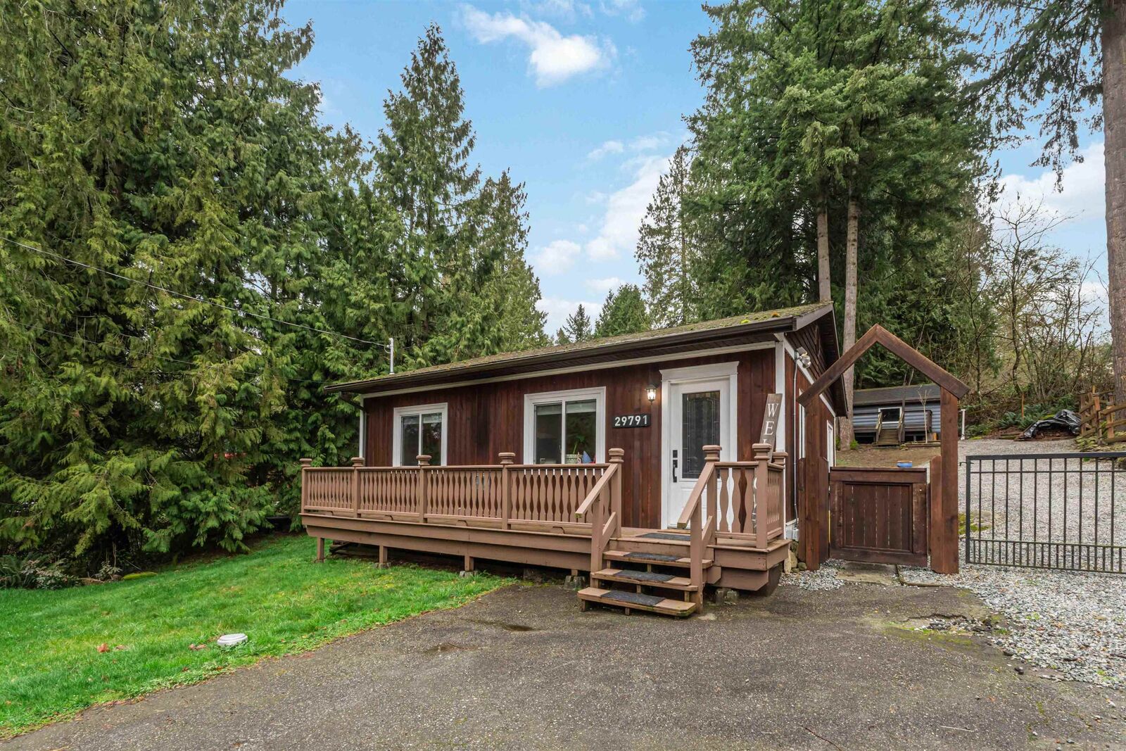 Property Photo: 29791 Silverdale Avenue BC V4S 1H4