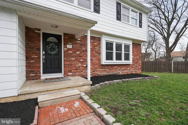 Property Photo:  1101 Somerset Avenue  NJ 08043 