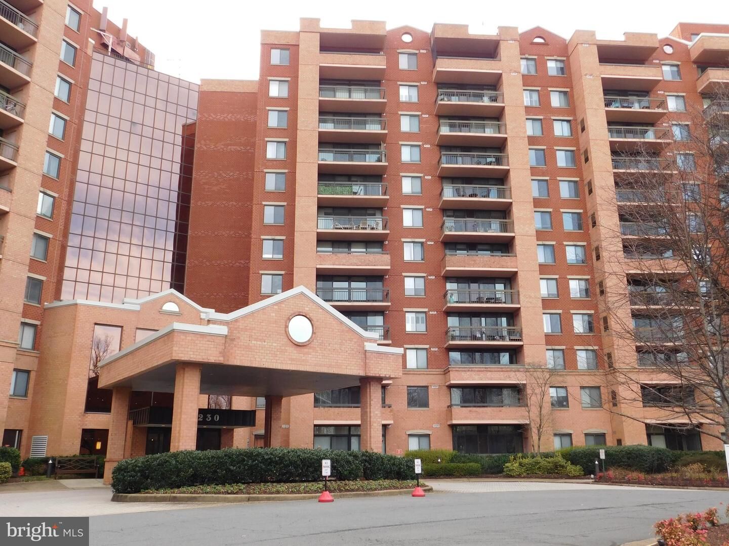 Property Photo:  2230 George C Marshall Drive 625  VA 22043 