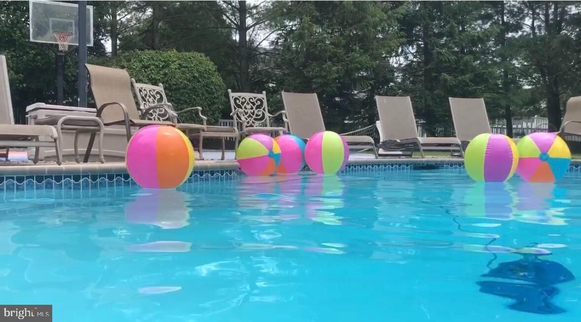 Property Photo:  71 Broadacre Drive  NJ 08054 