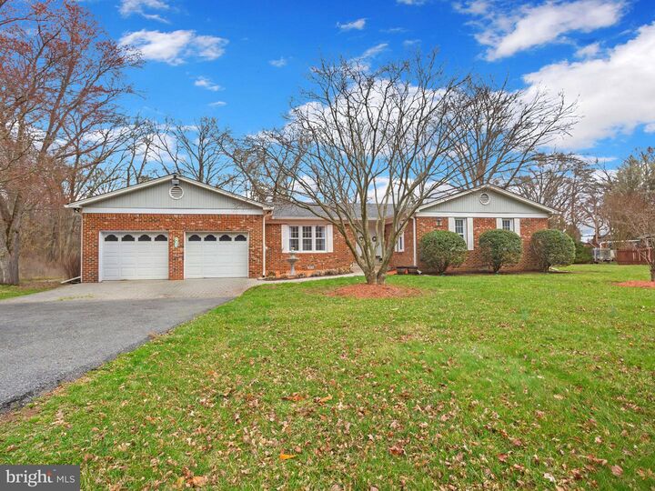 Property Photo:  11074 Ellinger Drive  MD 20695 