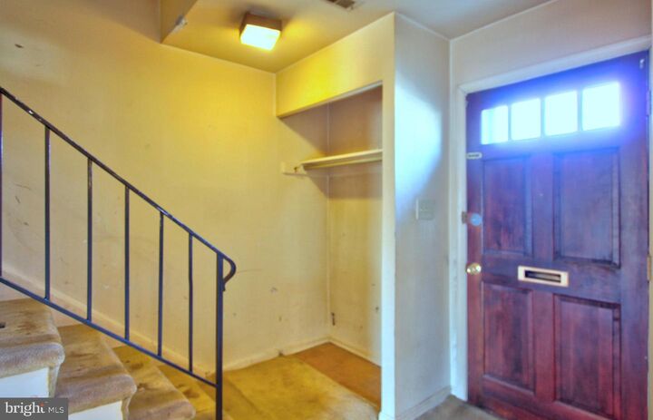 Property Photo:  7856 Lakecrest Drive  MD 20770 