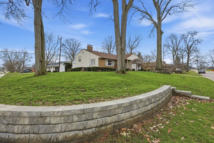 Property Photo:  1485 Trentwood Road  OH 43221 