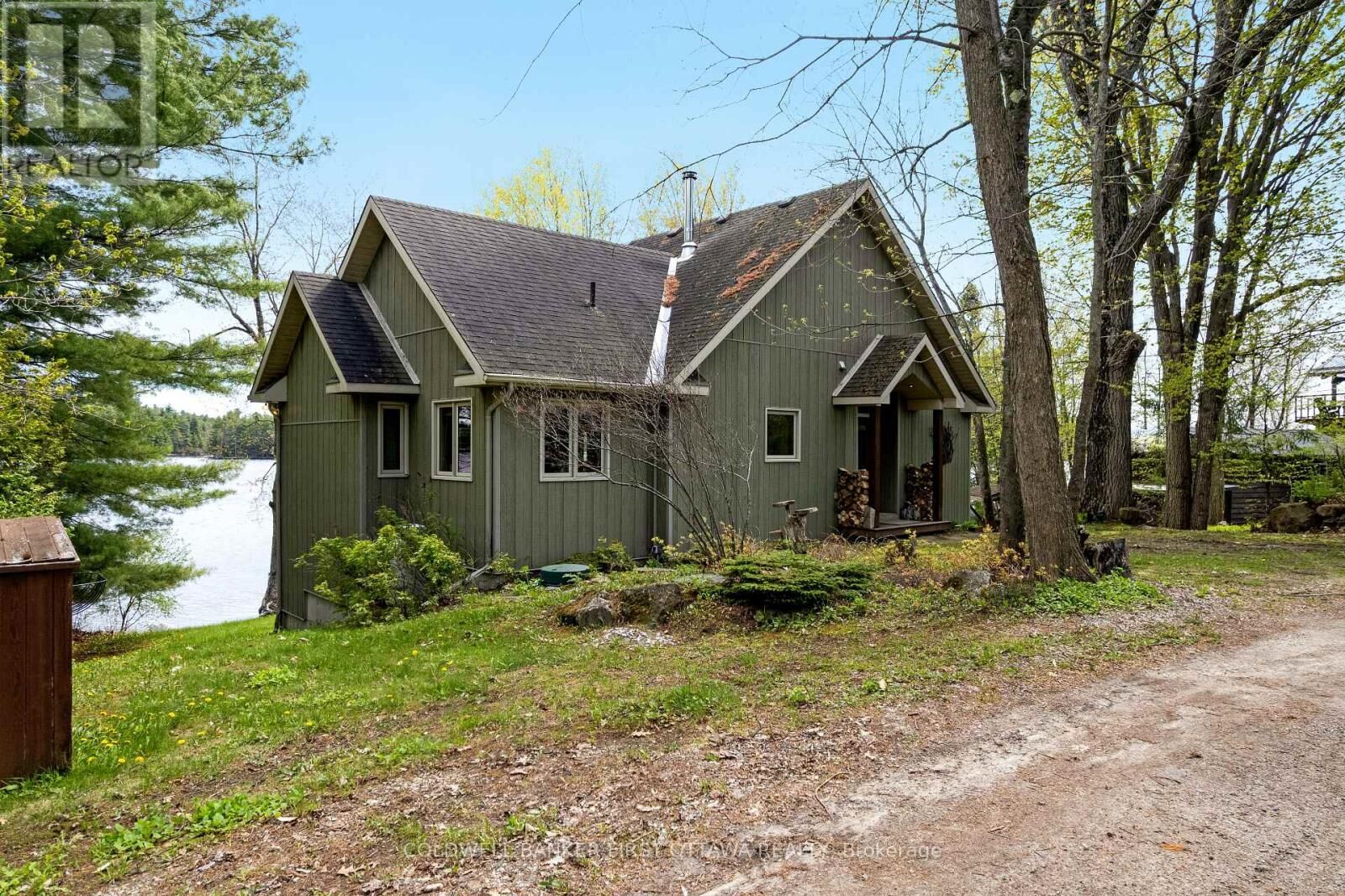 Photo de la propriété: 1374 Black Lake North Shore Road ON K7H 3C5