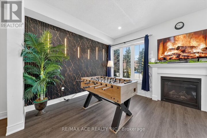 Property Photo:  171 Snowbridge Way 26  ON L9Y 0V1 