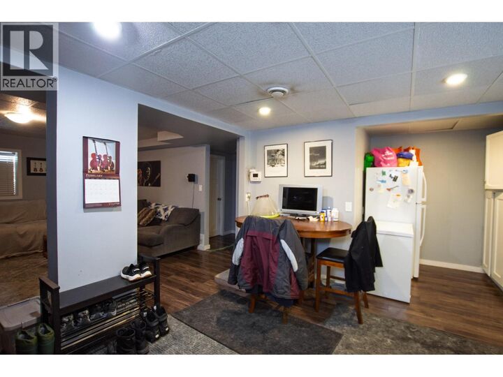 Property Photo:  615 Gillett Street  BC V2M 2T8 
