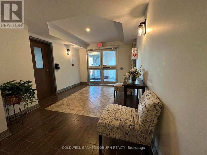Property Photo: 398 Van Buren Street 105 ON K0G 1J0