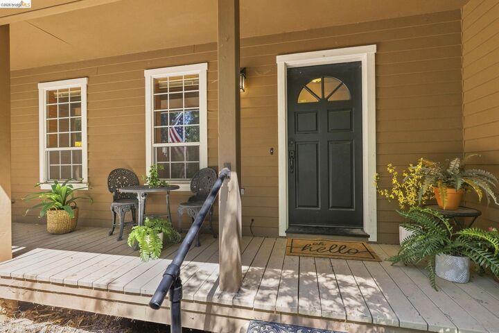 Property Photo:  21440 N Tuolumne Rd  CA 95383 