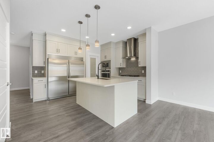 Property Photo:  9919 226 Street NW  AB T5T 7V2 