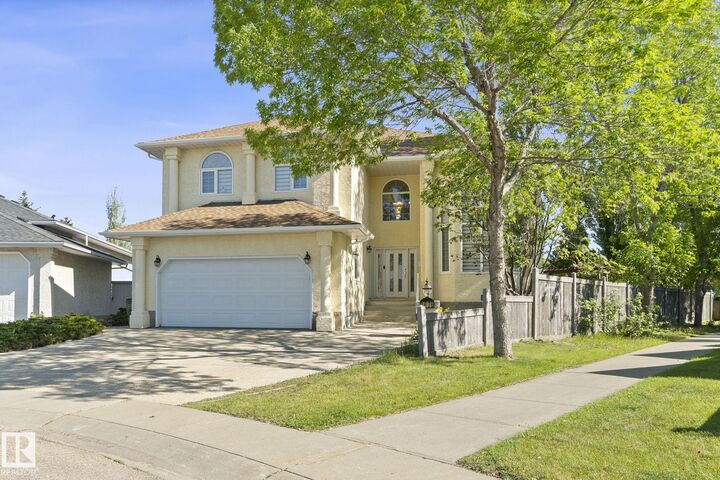 Property Photo:  3676 30 Street NW  AB T6T 1K3 