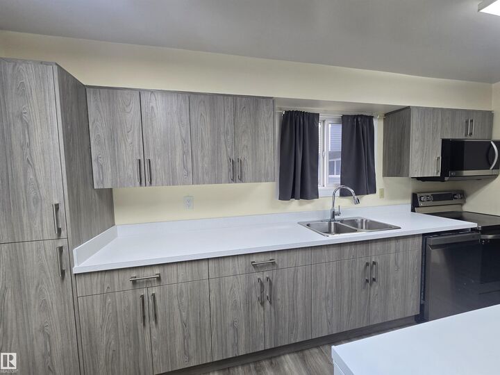 4403 Riverbend Road NW 2 — photo 1