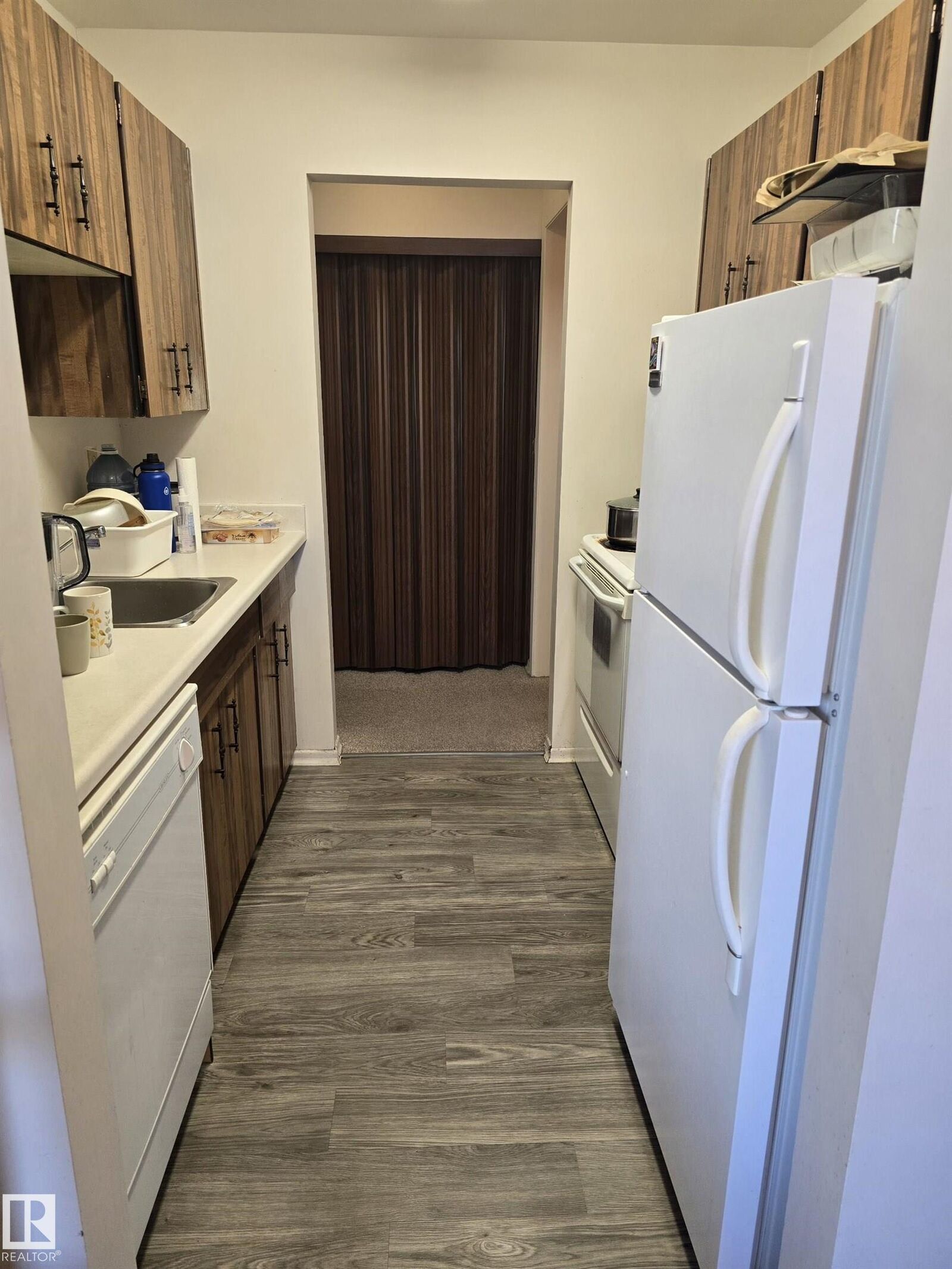 Property Photo: 18204 93 Avenue NW 102 AB T5T 2V2