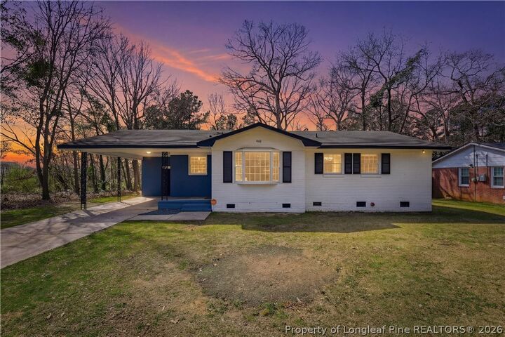 Property Photo:  466 Lansdowne Road  NC 28314 