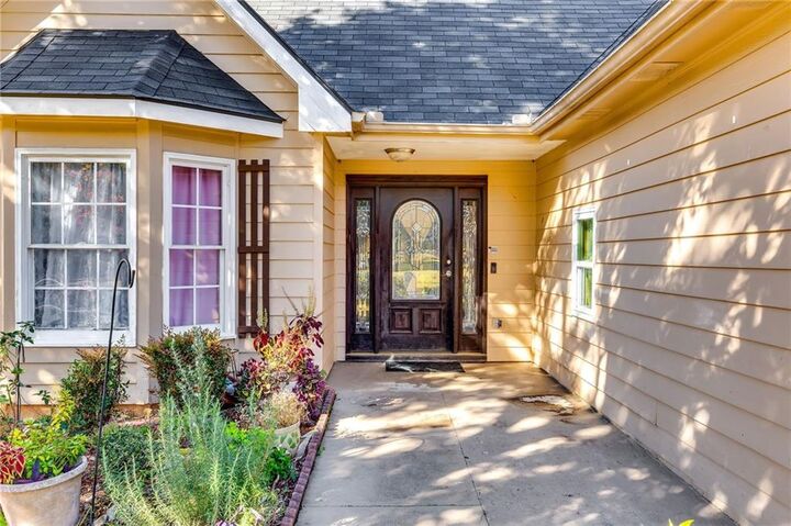 Property Photo:  1245 Shamrock Hill Circle  GA 30052 