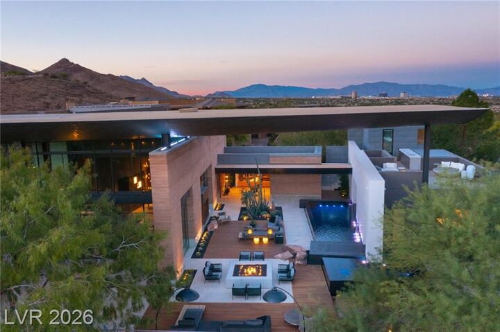 Property Photo:  7 Sable Ridge Court  NV 89135 