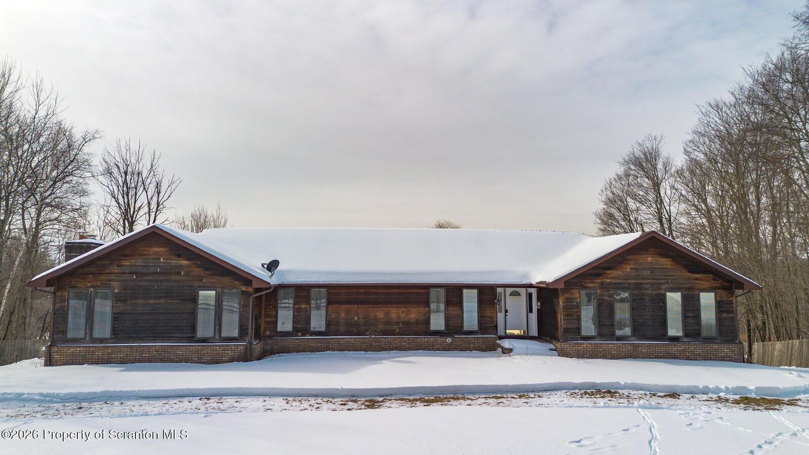 Property Photo:  434 Hemlock Road  PA 18472 