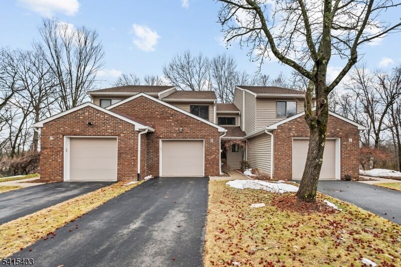 Property Photo:  15 Littlewood Ct  NJ 07470 