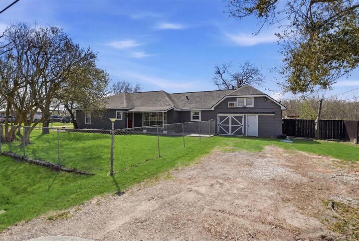 Property Photo:  2415 W Cedar Bayou Lynchburg Road  TX 77521 