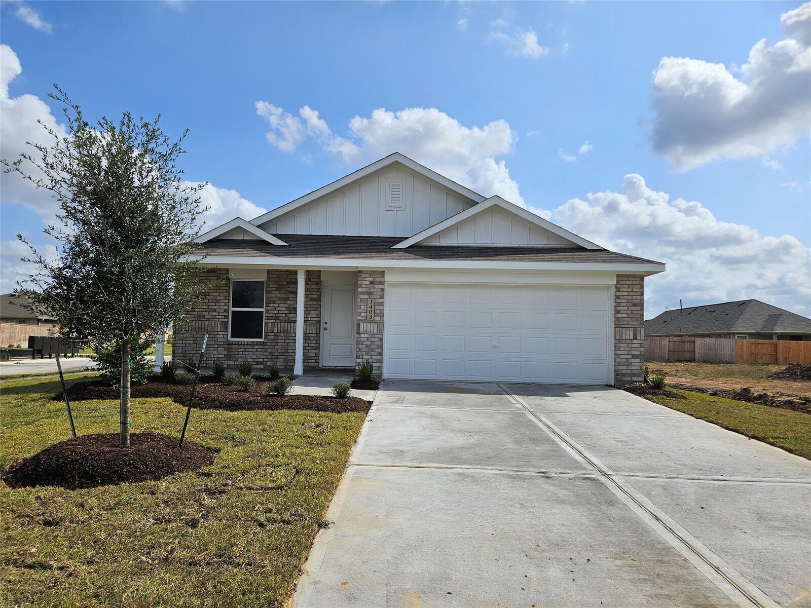 Property Photo: 6131 Daintree Court TX 77316