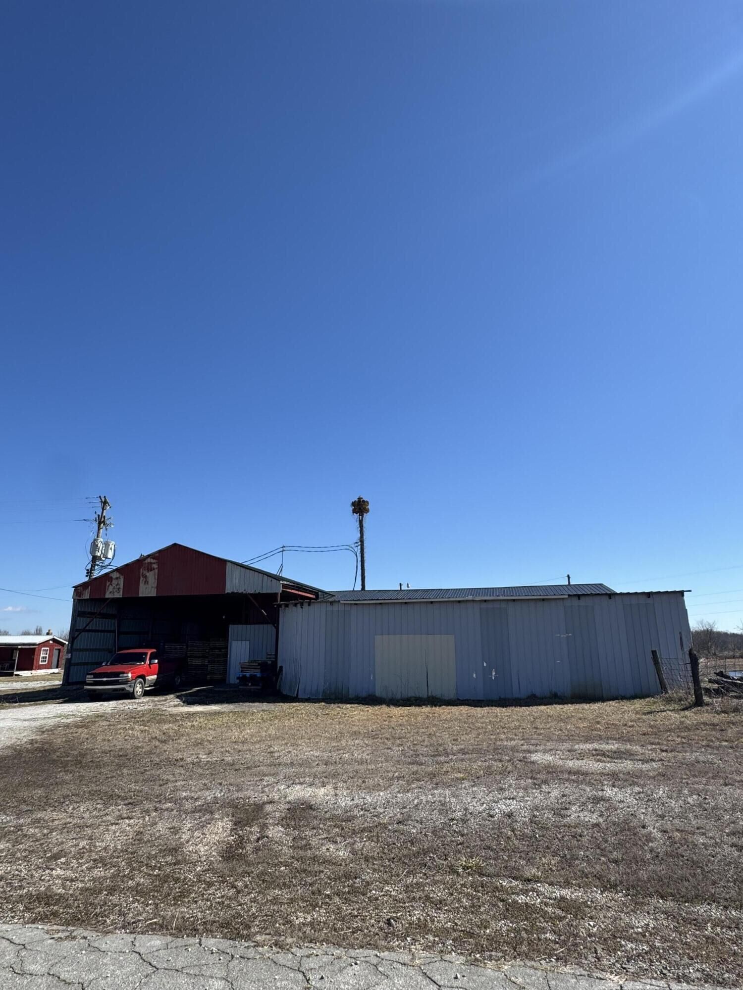 Property Photo: 140 Pallet Mill Road KY 42567