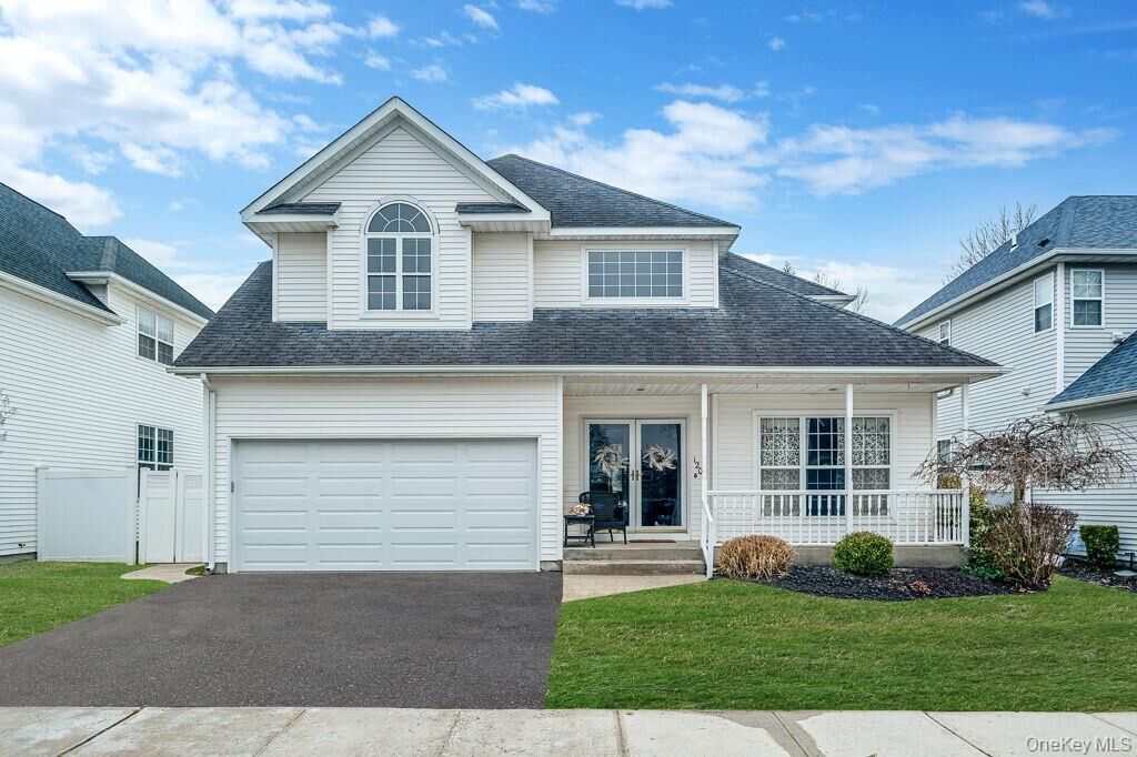 Property Photo:  120 Cranberry Court  NY 11747 