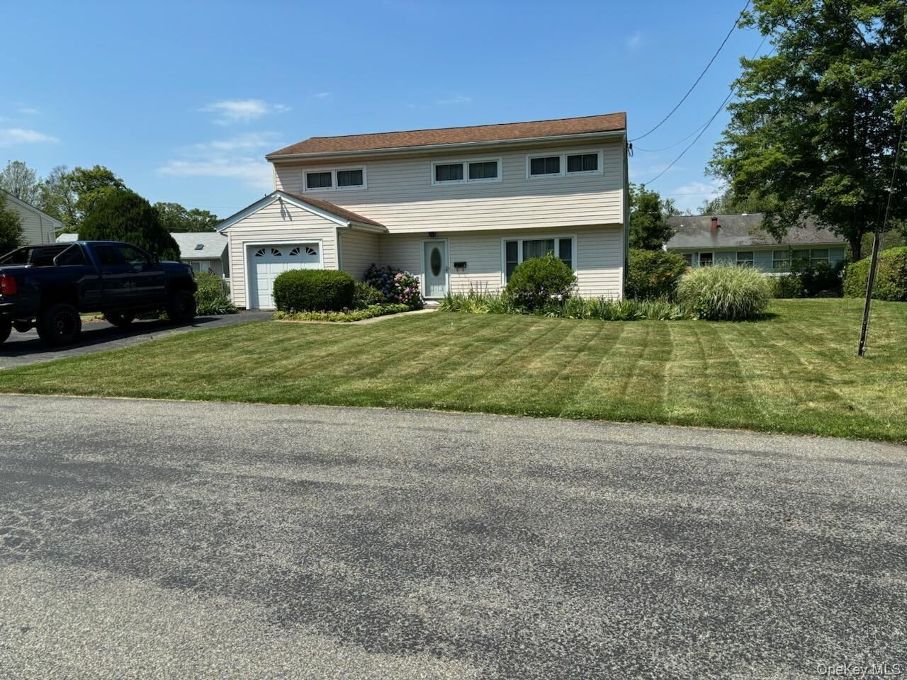 Property Photo: 5 Sheldon Drive NY 12518