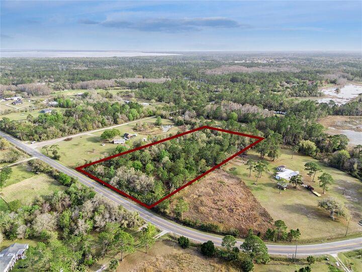 Property Photo:  541 E Osceola Road  FL 32732 