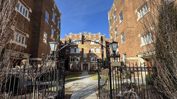 Property Photo:  548 Michigan Avenue 2  IL 60202 