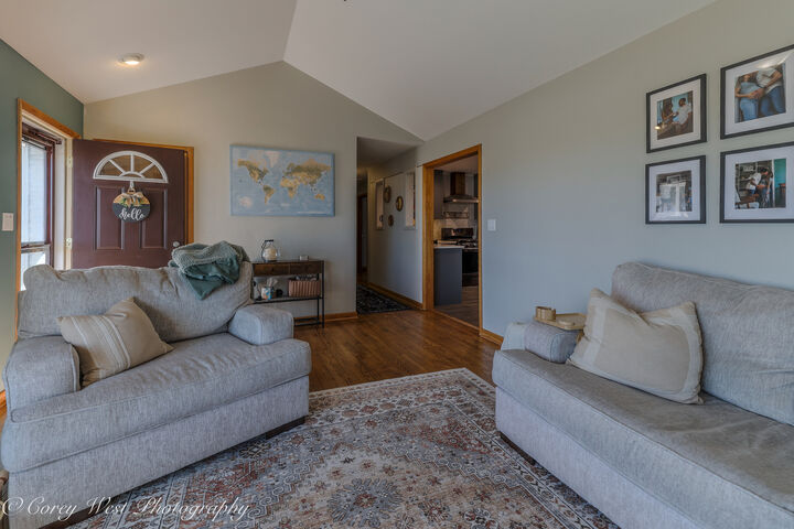 Property Photo:  533 Bethany Road  IL 60178 